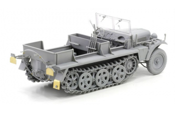 Сборная модель Полугусеничное авто Sd.Kfz.10 Ausf.B 1942