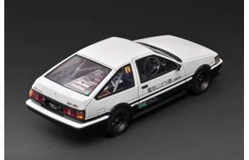 Toyota Corolla Levin 3Dr (AE86) BEV, white / black