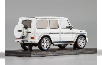 MERCEDES-BENZ G63 AMG (2014), white