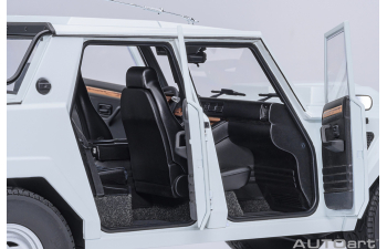 LAMBORGHINI LM002 Pick-up (1986), white