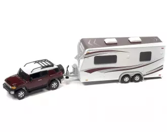 TOYOTA Fj Cruiser with trailer (2010), red/white