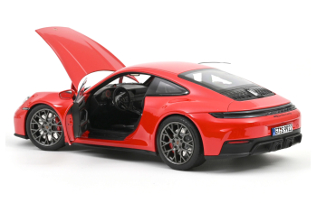 PORSCHE 911 Carrera 4 GTS Coupe (992.2) (2025), Guards Red