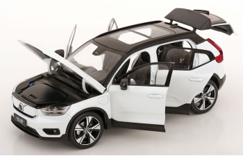VOLVO XC40 Recharge (2022), white metallic