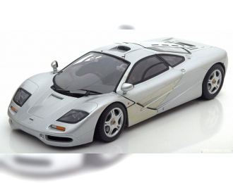 MCLAREN F1, silver