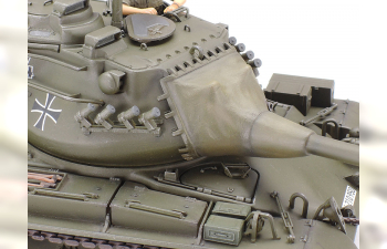 Сборная модель TANK M47 PATTON армия ФРГ, с одной фигурой