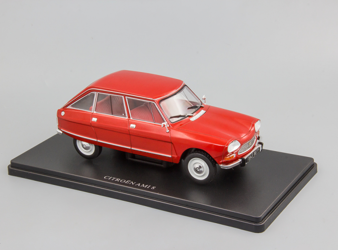 CITROEN AMI 8, red