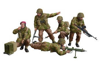 Сборная модель WWII British Paratroops In Combat Set B