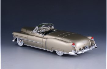 CADILLAC Series 62 Special Roadster 1952 Gold Metallic