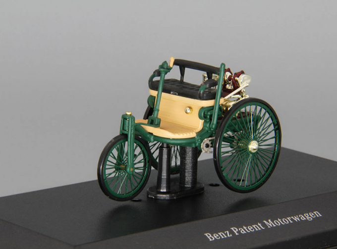 BENZ Patent-Motorwagen dunkelgrün (1886), green