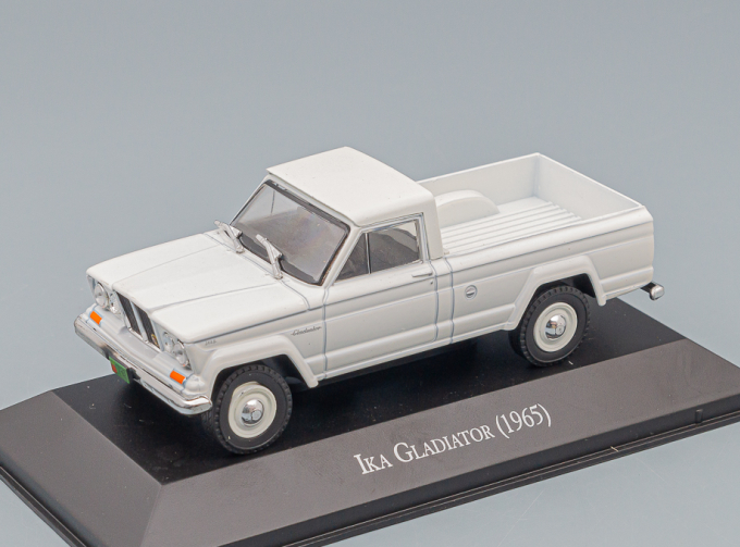 IKA Gladiator Pick-up (1965), White