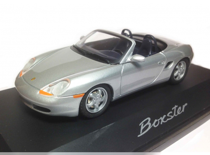 PORSCHE Boxster, silver