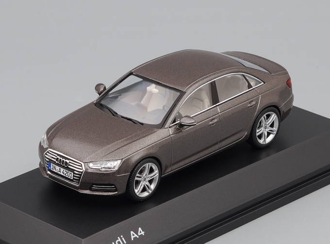 AUDI A4 Limousine (2015), brown