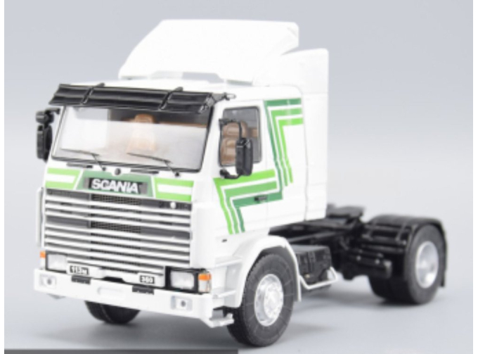 SCANIA 113 M Tractor Truck 2-Assi 1987, white / green