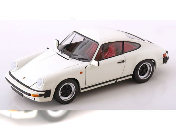 PORSCHE 911 Carrera 3.2 Coupe (1983), white