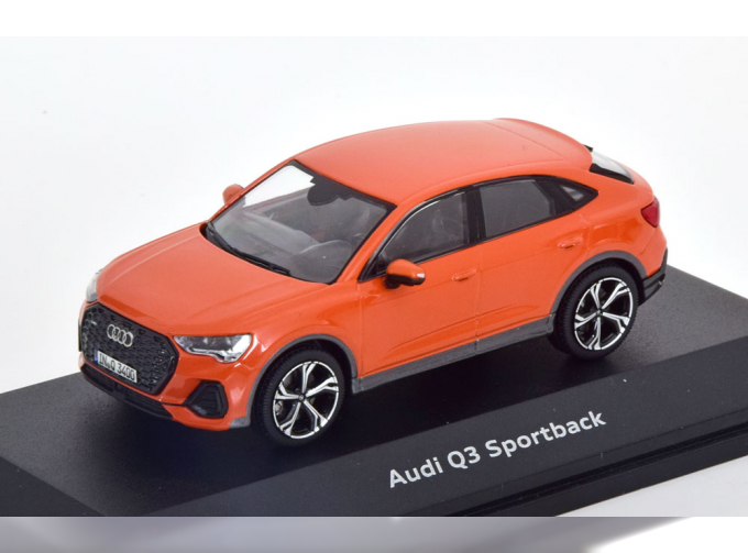 AUDI Q3 Sportback (2019), orange metallic