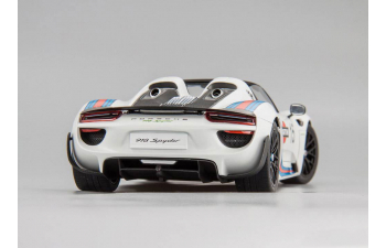 PORSCHE 918 Spyder Weissach Package Martini Livery (2013), white