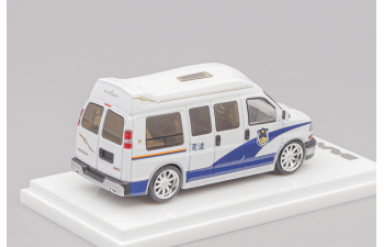 GMC Savana, white
