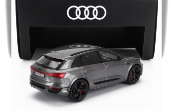 AUDI Q8 E-tron (2023), Chronos Grey Met