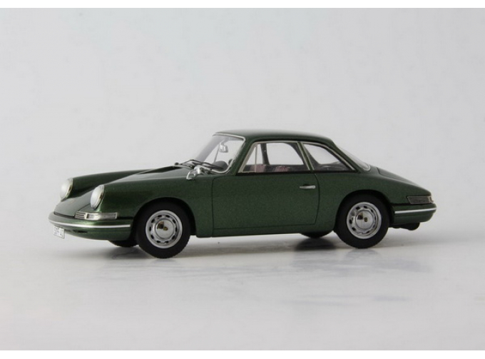 PORSCHE T7 Concept Type 754 "The first 911", green met