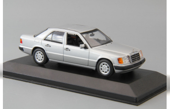 MERCEDES-BENZ 230E W124 (1991), brilliant silver