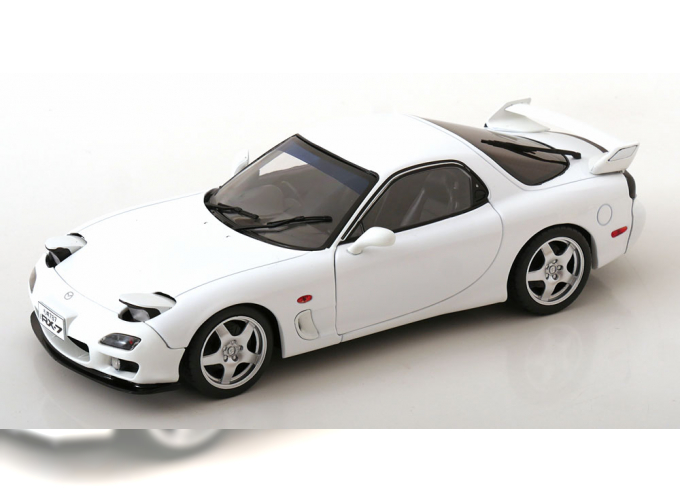 MAZDA RX7 Type RS (FD3S) (2001), white