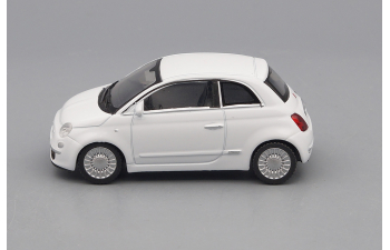 FIAT 500 (2007), white