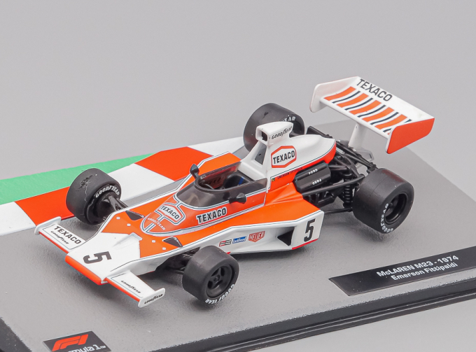 McLAREN F1 M23 Ford N 5 World Champion Season (1974) Emerson Fittipaldi, red / white