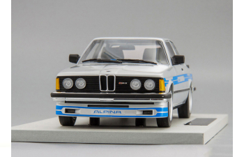 BMW 323 Alpina (silver)