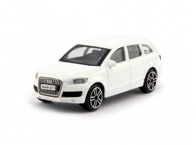 AUDI Q7 (2011), white