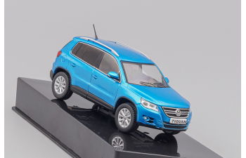 VOLKSWAGEN Tiguan (2007), blue metallic