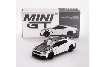 NISSAN GT-R NISMO RHD (2024), white/black
