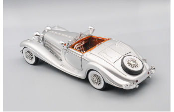MERCEDES-BENZ 500K, серебристый 22 см