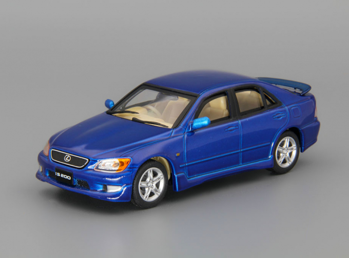 LEXUS IS200, blue