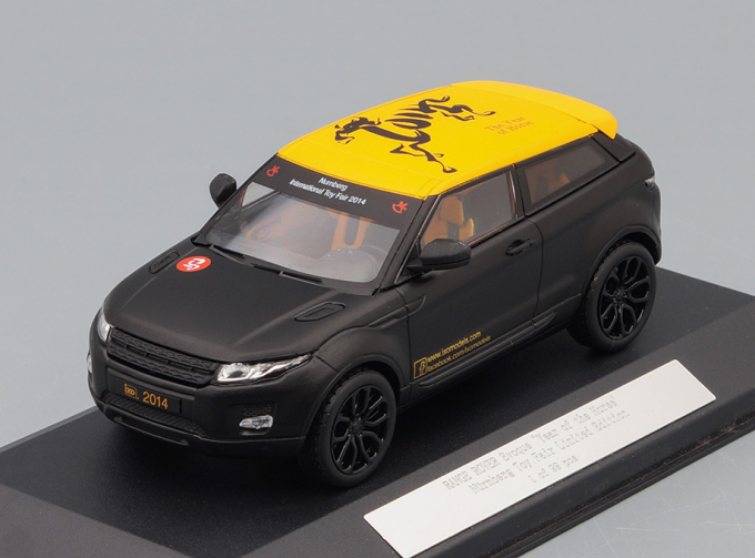 RANGE ROVER Evoque "Year of the Horse" Nurnberg Toy Fair 2014, black matte / yelllow