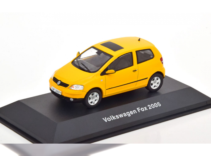 VOLKSWAGEN Fox (2005), yellow