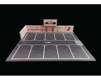 Diorama *Pink pig parking lot*, pink/grey
