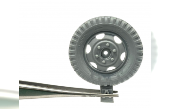 Sagged wheel set for Chevrolet G-506 (non directional, Firestone)