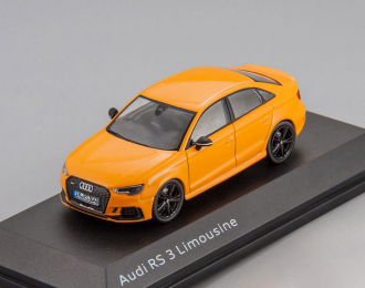 Audi RS3 Limousine (orange)