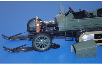 Сборная модель Руссо-Балт С24-30 Кегресс