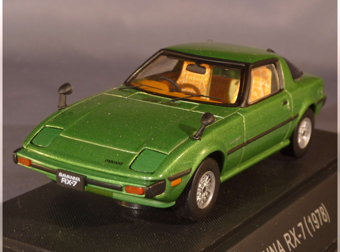 MAZDA RX-7 Savanna (1978), green