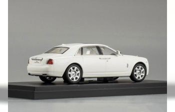 ROLLS-ROYCE Ghost EWB LHD (2010), english white