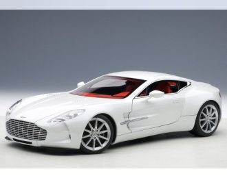 Aston Martin One 77 2009 (morning frost white)