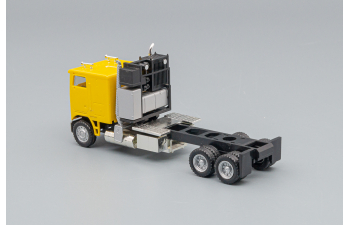 FREIGHTLINER FLB COE Tractor / Heavy Equipment Trailer with Jeep Trailer, yellow