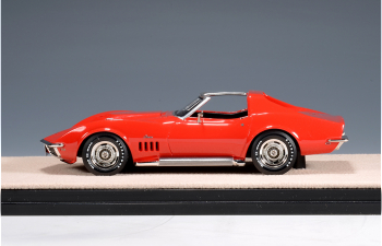 CHEVROLET Corvette Stingray L88 Coupe T-Roof (открытый) (1969) Monza Red