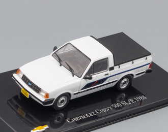 CHEVROLET Chevy 500 SI/E 1988, white / black