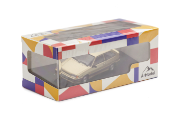 ВАЗ-2113 Lada Samara II (Лада Самара 2) Тринашка (2004), бежевый металлик