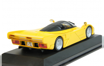 PORSCHE Dauer 962 Street Version, yellow