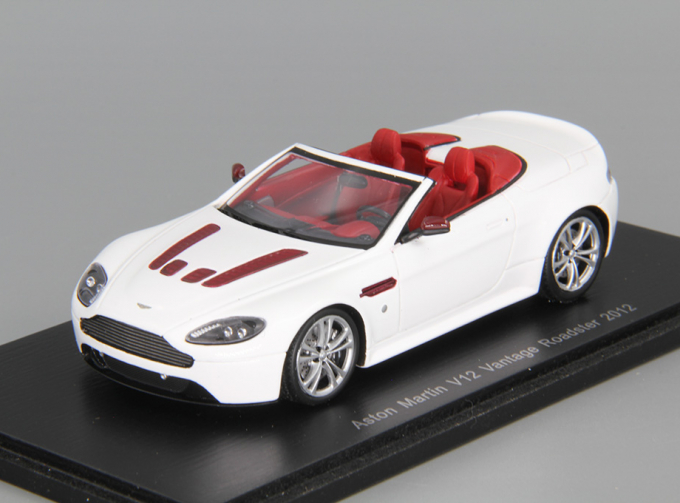 ASTON MARTIN V12 Vantage Roadster (2012), white