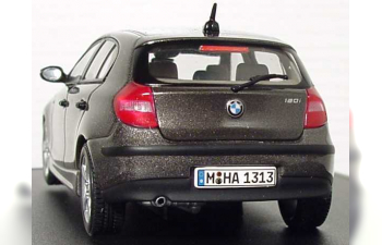 BMW 1er E87 (2004-2011), havanna met.