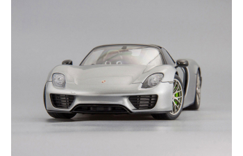 PORSCHE 918 Spyder Weissach Package (2013), silver metallic